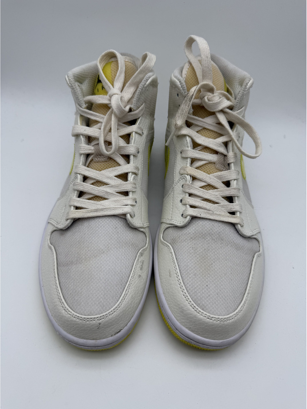 Nike Air Jordan 1 Mid White and Yellow Basketball Shoes Size 11